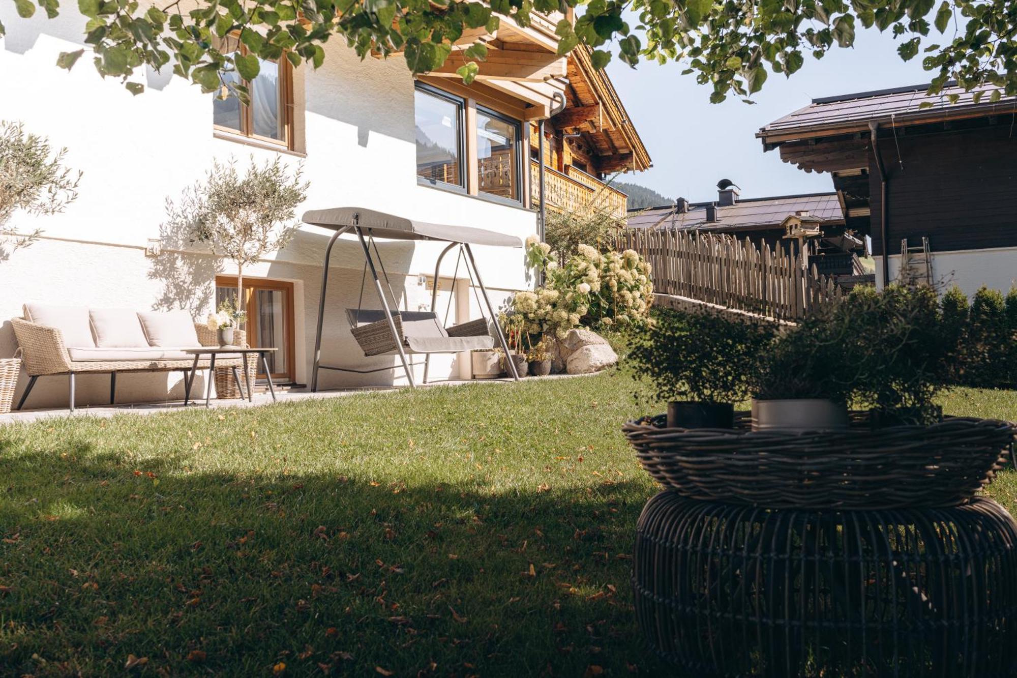 Haus Spieleck Bed and Breakfast Saalbach-Hinterglemm Eksteriør billede