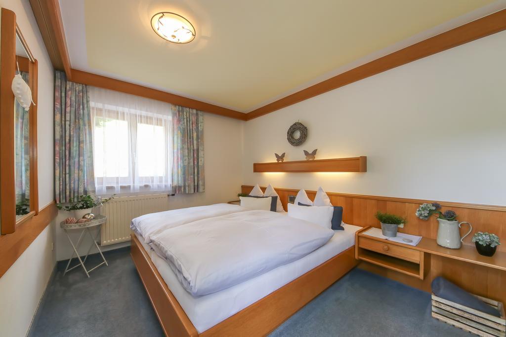 Haus Spieleck Bed and Breakfast Saalbach-Hinterglemm Eksteriør billede