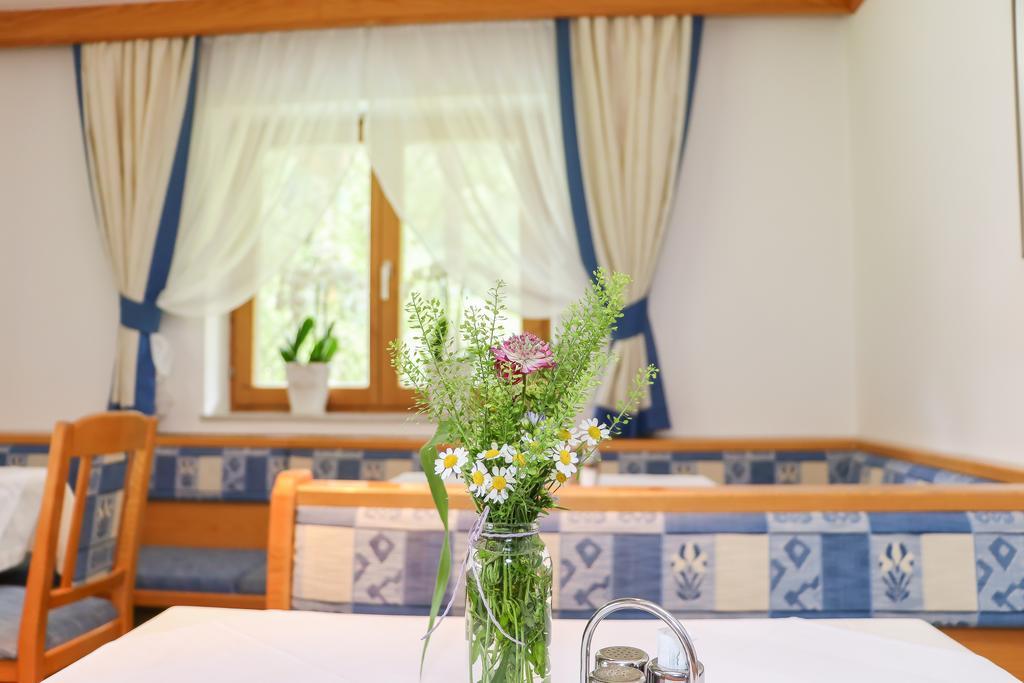 Haus Spieleck Bed and Breakfast Saalbach-Hinterglemm Eksteriør billede