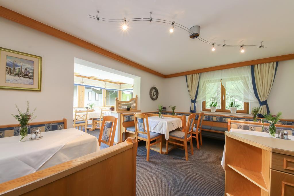 Haus Spieleck Bed and Breakfast Saalbach-Hinterglemm Eksteriør billede